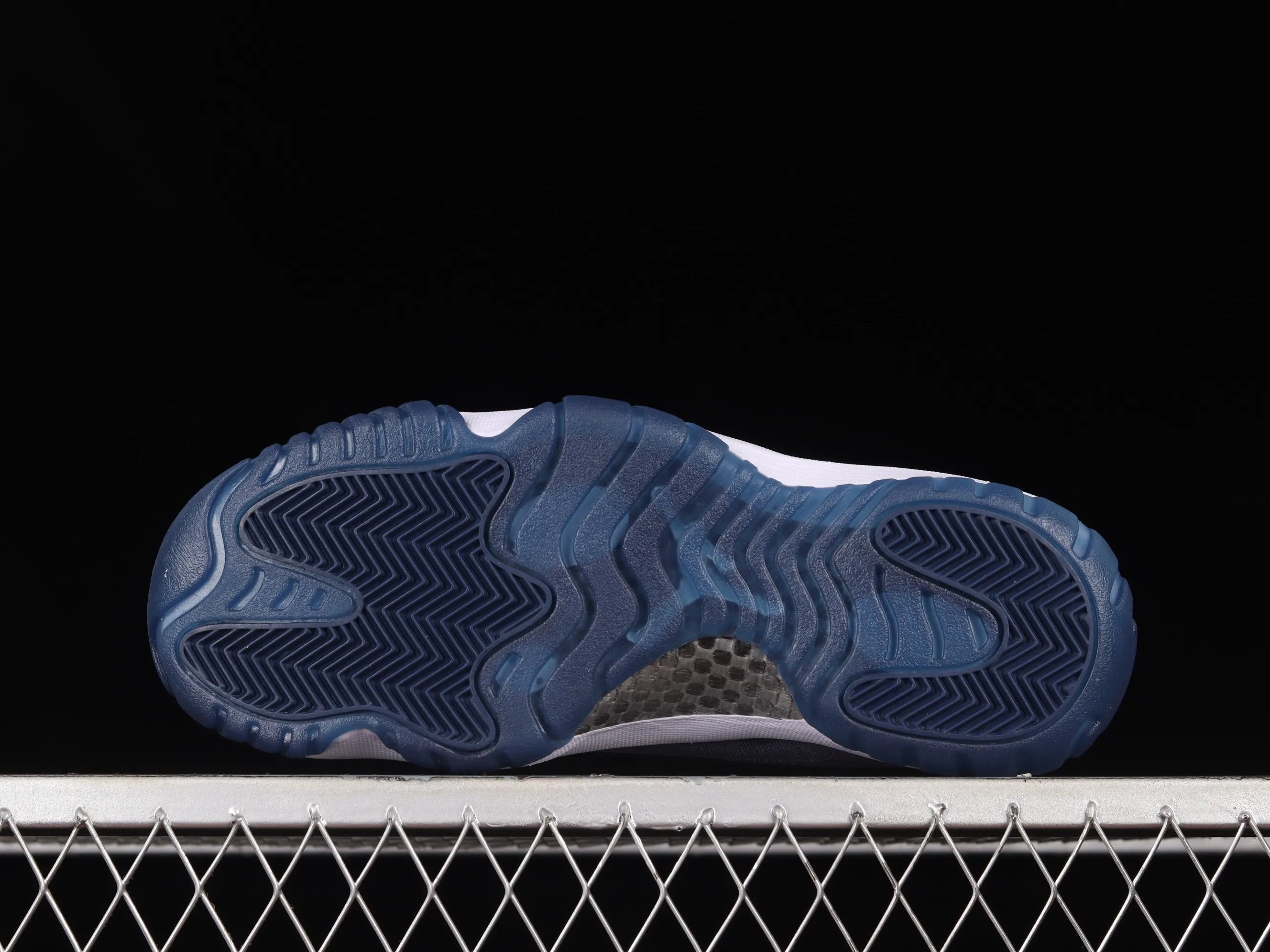 All categories Air Jordan Jordan series basketball shoes Air Jordan 11 Air Jordan 11 Velvet "Midnight Navy" AJ11 Joe 11 Midnight Blue AR0715-441